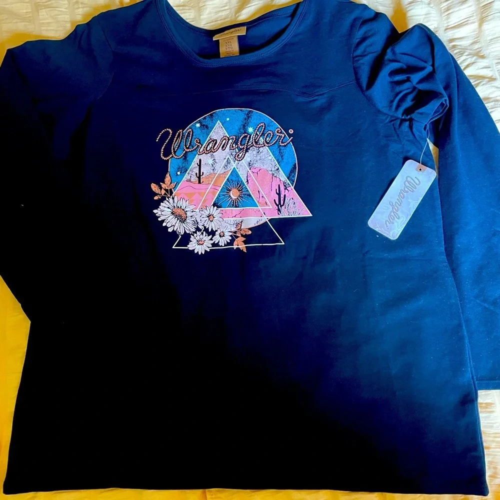 NWTS Wrangler Long Sleeve‎ Tee!  size 14/16 Xxl Flowers and cactus!